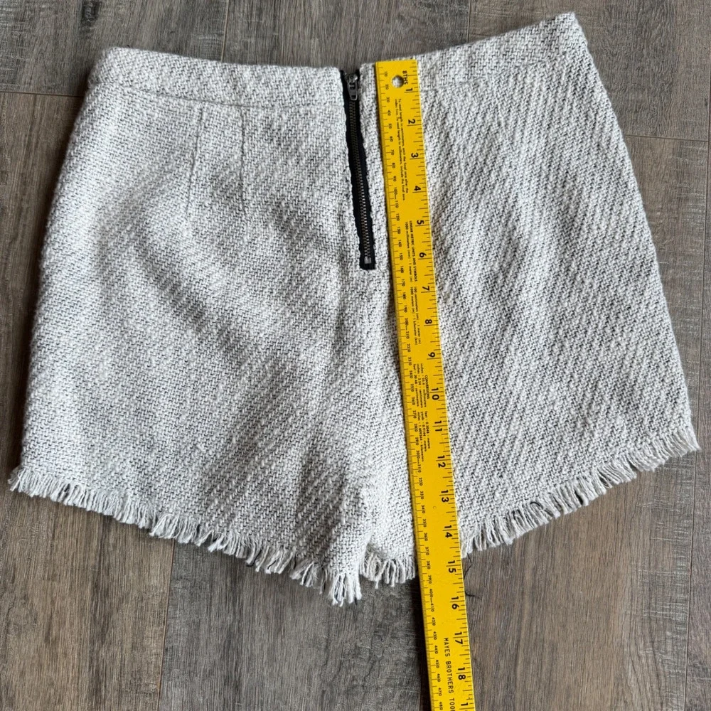 Free People Cream Off-White Tweed Shorts Frayed Hem‎ High Waist Women's Size 6